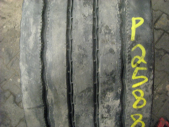 Opona używana 315/70R22.5 Yokohama 1042R