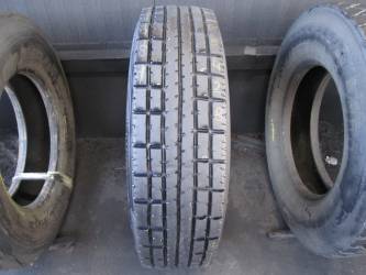 Opona używana 295/80R22,5 Michelin BIEŻNIKOWANA