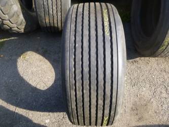 Opona używana 385/55R22,5 Goodyear BIEŻNIKOWANA