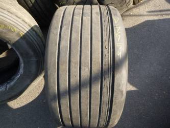 Opona używana 435/50R19,5 Pirelli ST01