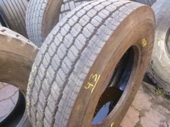 Opona używana 315/70R22,5 Pirelli FW01