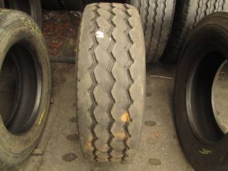 Opona używana 315/60R22,5 Pirelli BIEŻNIKOWANA