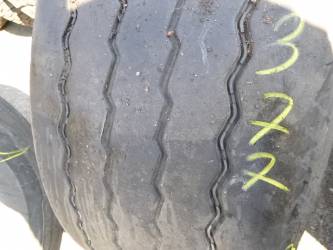 Opona używana 385/55R22,5 Pirelli ITINERIS T