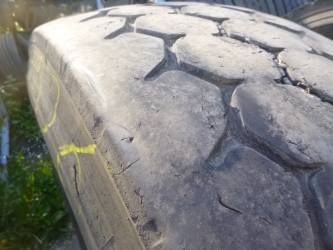 Opona używana 385/65R22,5 Bridgestone M-TRAILER 001 PLUS