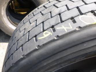 Opona używana 315/80R22,5 Pirelli MICHELIN XDE2