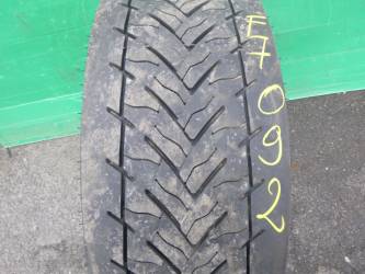 Opona używana 295/55R22,5 Goodyear KMAX D