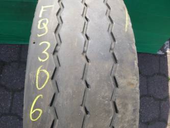 Opona używana 245/70R19,5 Pirelli ST01