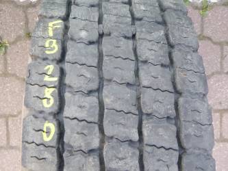 Opona używana 235/75R17,5 Bridgestone BIEŻNIKOWANA