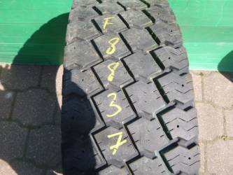 Opona używana 215/75R17,5 Goodyear BIEŻNIKOWANA