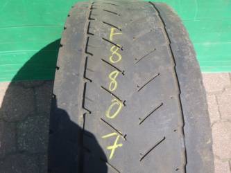 Opona używana 245/70R19,5 Goodyear KMAX D