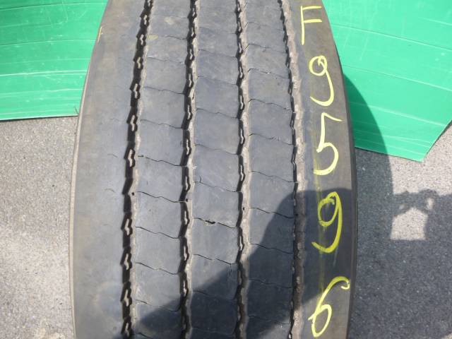 Opona używana 385/65R22,5 Pirelli FR1