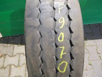 Opona używana 245/70R19,5 Pirelli ST01