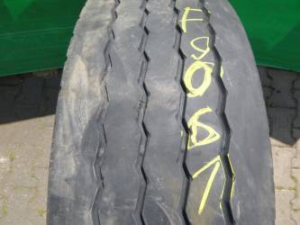 Opona używana 285/70R19,5 Pirelli ST01