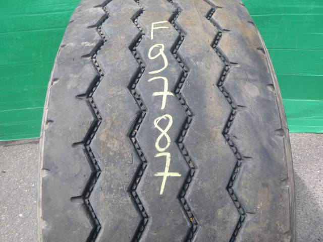 Opona używana 425/65R22,5 Sailun S825