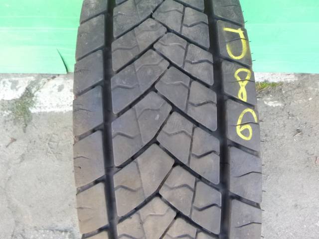 Opona używana 215/75R17,5 Goodyear KMAX D