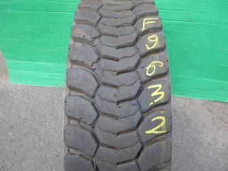 Opona używana 315/80R22,5 Pirelli MICHELIN X-WORKS D