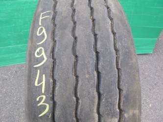 Opona używana 385/65R22,5 Pirelli MICHELIN X-MULTI T