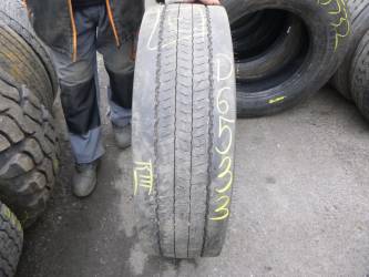 Opona używana 275/70R22,5 Pirelli MC01