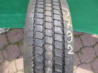 Opona używana 215/75R17,5 Pirelli FR01