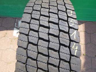 Opona używana 295/60R22,5 Bridgestone BIEŻNIKOWANA