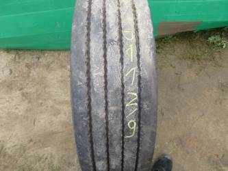 Opona używana 265/70R19,5 Uniroyal TH200