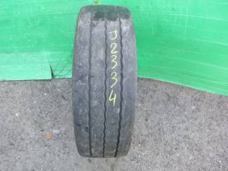 Opona używana 235/75R17,5 Bridgestone R-TRAILER 001