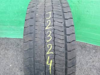 Opona używana 305/70R19,5 Goodyear RHDII