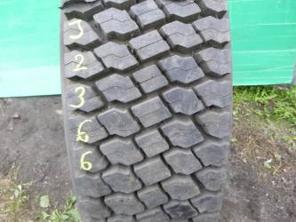 Opona używana 315/80R22,5 Bridgestone BIEŻNIKOWANA