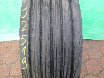 Opona używana 315/70R22,5 Kumho KRS03