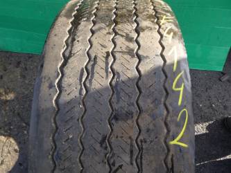 Opona używana 385/65R22,5 Semperit WINTER F2