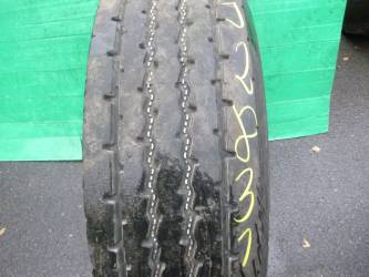 Opona używana 315/80R22,5 Pirelli BIEŻNIKOWANA