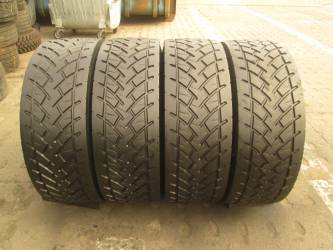 Opony używane 295/60R22,5 Goodyear KMAX D