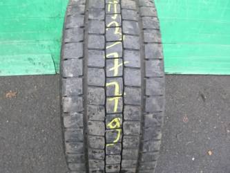 Opona używana 245/70R17,5 Dunlop SP444