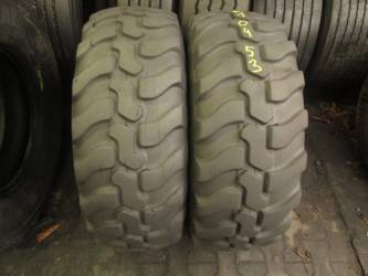 Opony używane 365/70R18 Dunlop SP T9